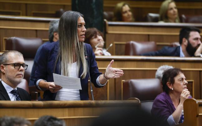 La portavoz de Junts, Miriam Nogueras, interviene en el Pleno del Congreso.