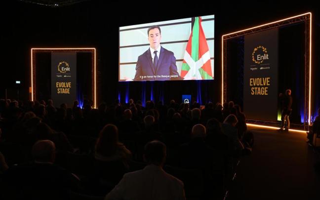 El lehendakari, Imanol Pradales, interviene vía videoconferencia, durante evento Centre Enlit Europe 2025