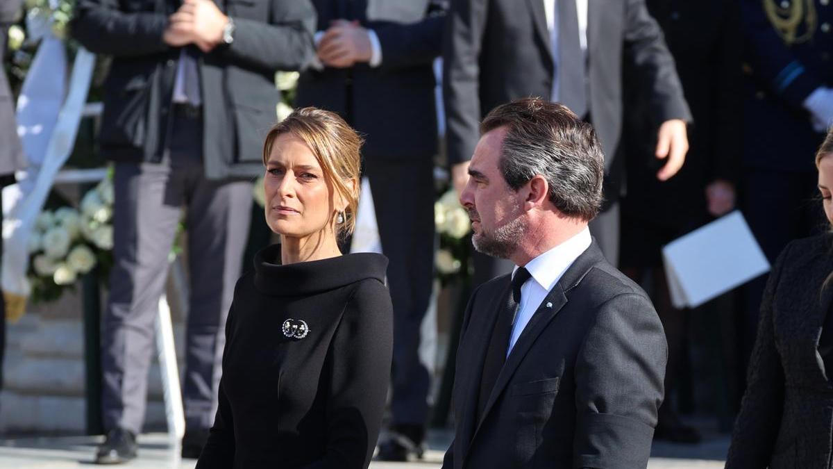 Nicolás de Grecia y Tatiana Blatnik en el funeral por el rey Constantino de Grecia en 2023.