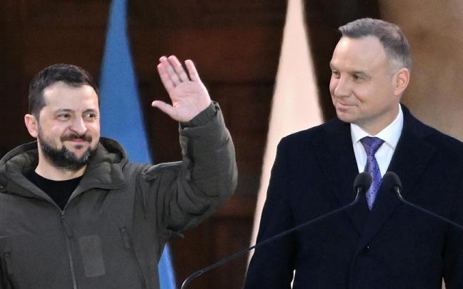 Zelenski junto al presidente de Polonia, Andrzej Duda, en una imagen de archivo.