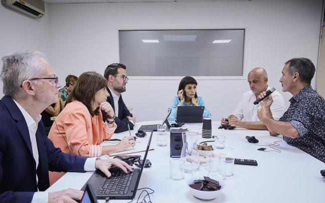 Melgosa estuvo acompañada en la jornada por el viceconsejero de Bienestar, Iván Larraza.