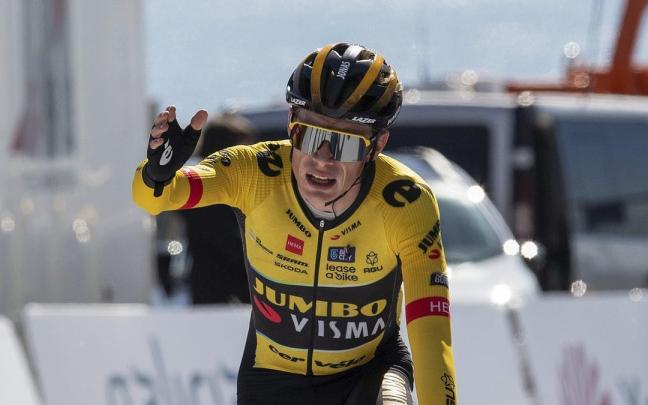 Vingegaard se impone en la segunda etapa de O Gran Cami&ntilde;o, que lidera.