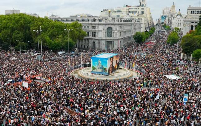 Miles de manifestantes abarrotan las calles de Madrid por la crisis de la vivienda