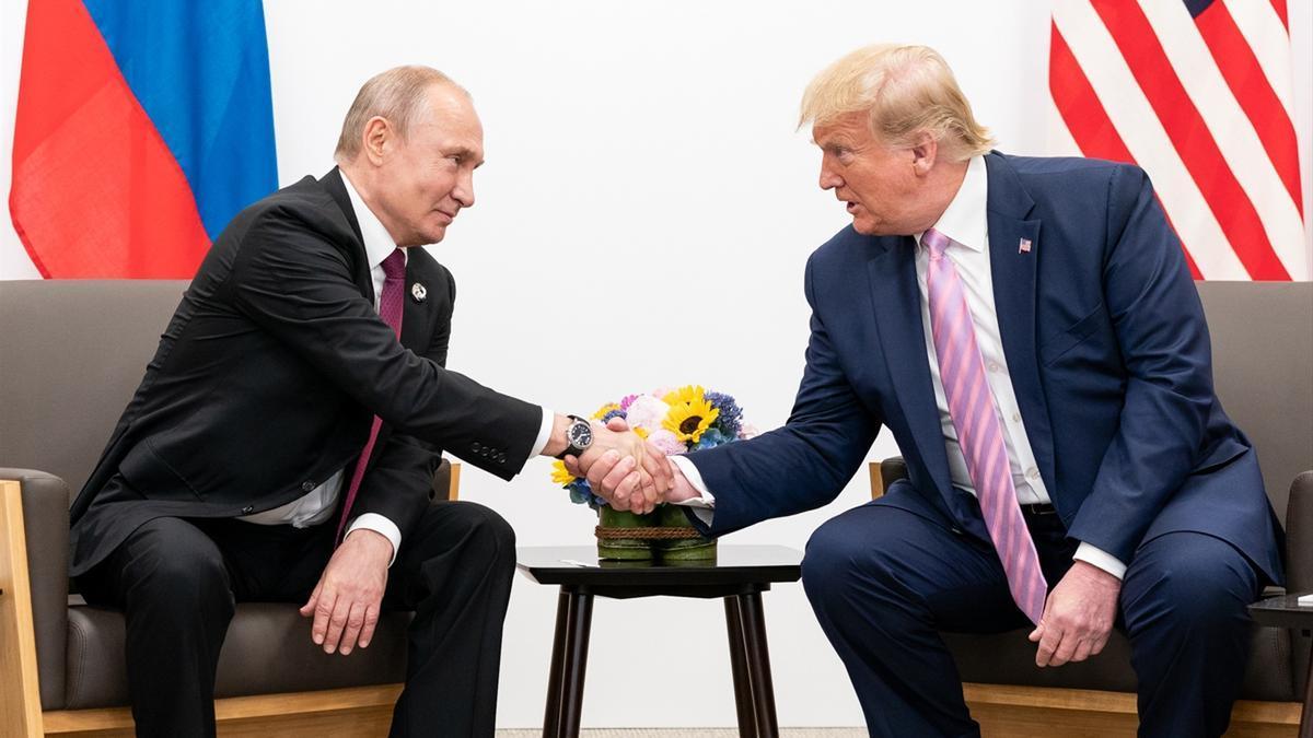 Trump y Putin, en un encuentro en 2019.