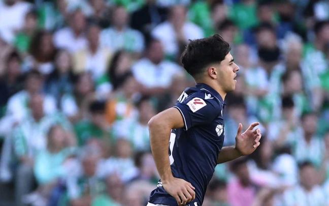 Debuta Jon Martín con el primer equipo de la Real Sociedad. / REAL SOCIEDAD