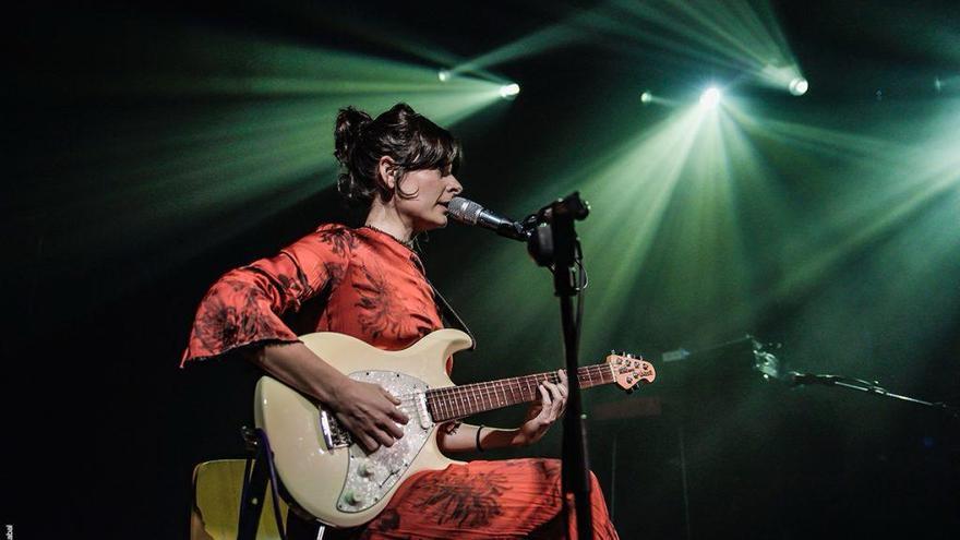 La cantautora Ane Letamendia, de nombre artístico Ane Leux.