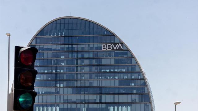Fachada de la sede de BBVA
