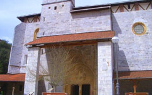 Iglesia de Santa María de Axpe, escenario de las Jornadas Europeas del Patrimonio en Busturia