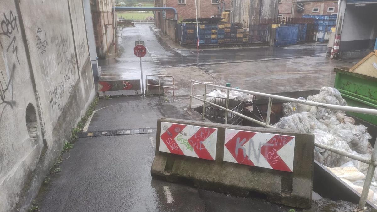 El tramo del bidegorri que pasa por las instalaciones de la empresa CIE.