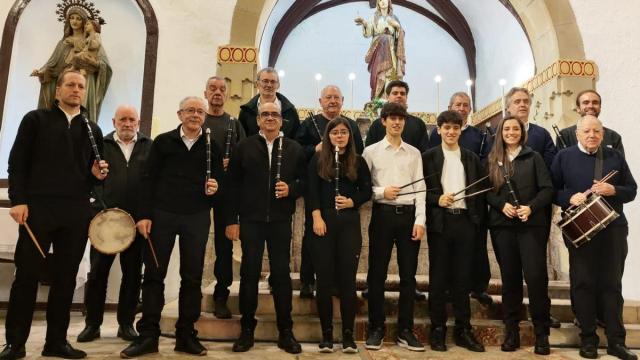 Txistularis de tres generaciones de Ereintza