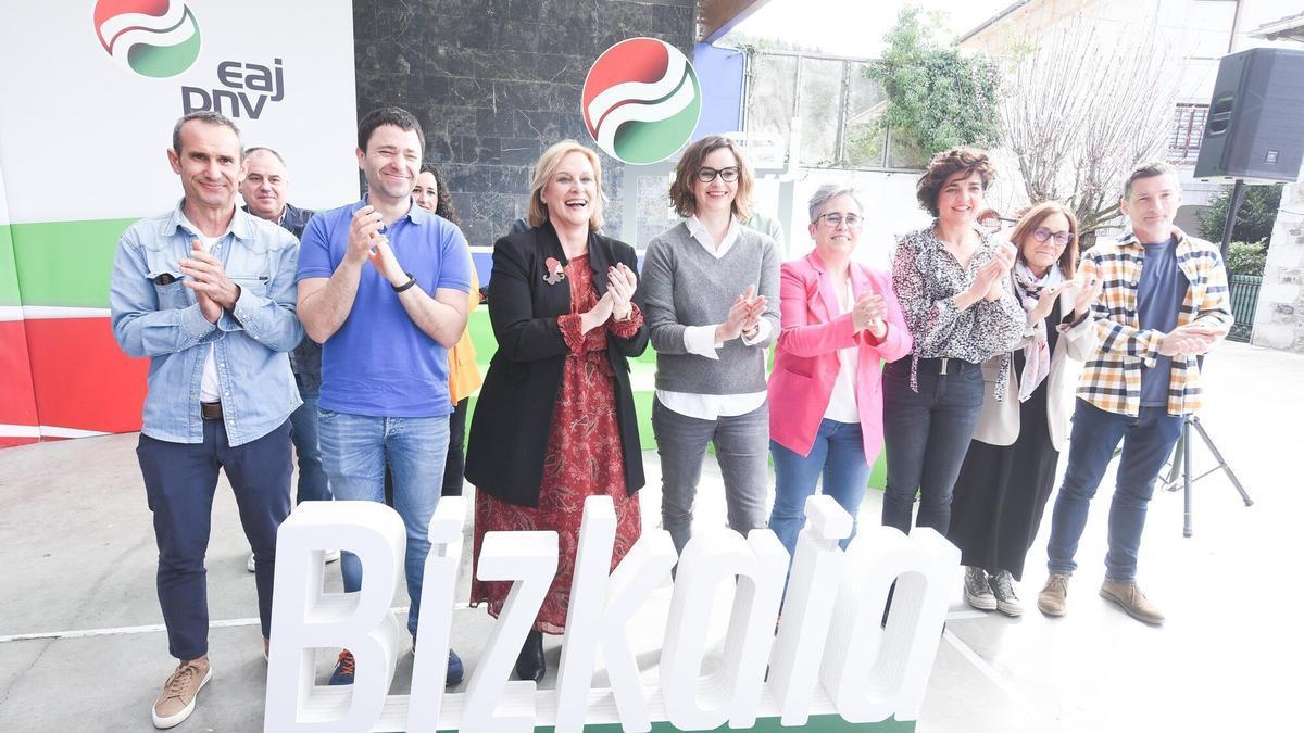 Presentación en Dima de los candidatos jeltzales a las alcaldías de Arratia-Nerbioi