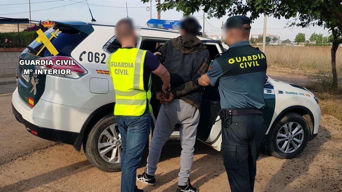 Imagen de archivo de una operación policial de la Guardia Civil.