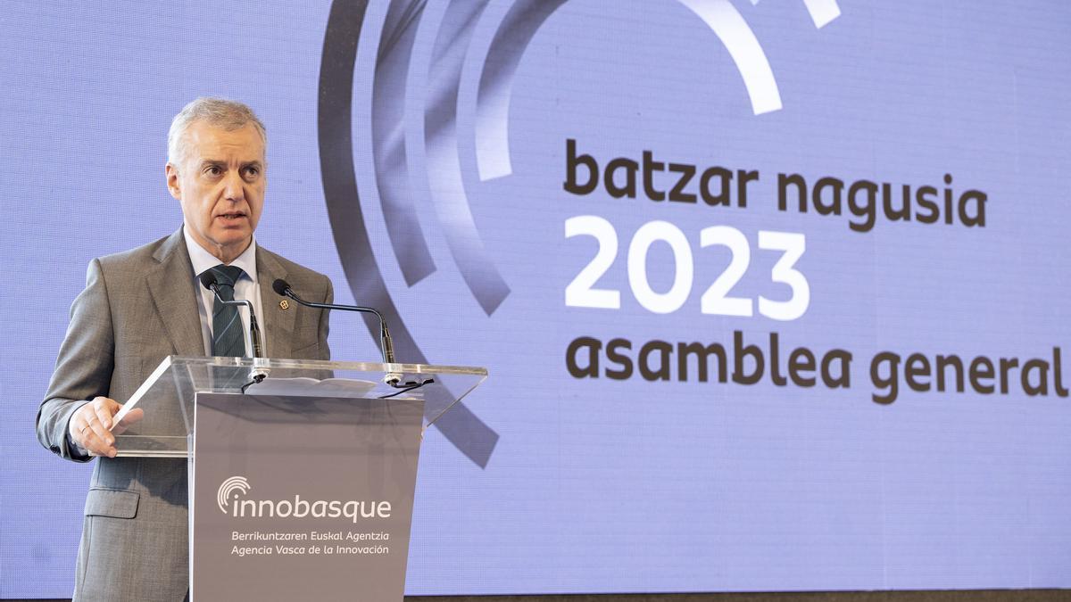 El lehendakari, durante su intervención en la clausura de la Asamblea de Innobasque.