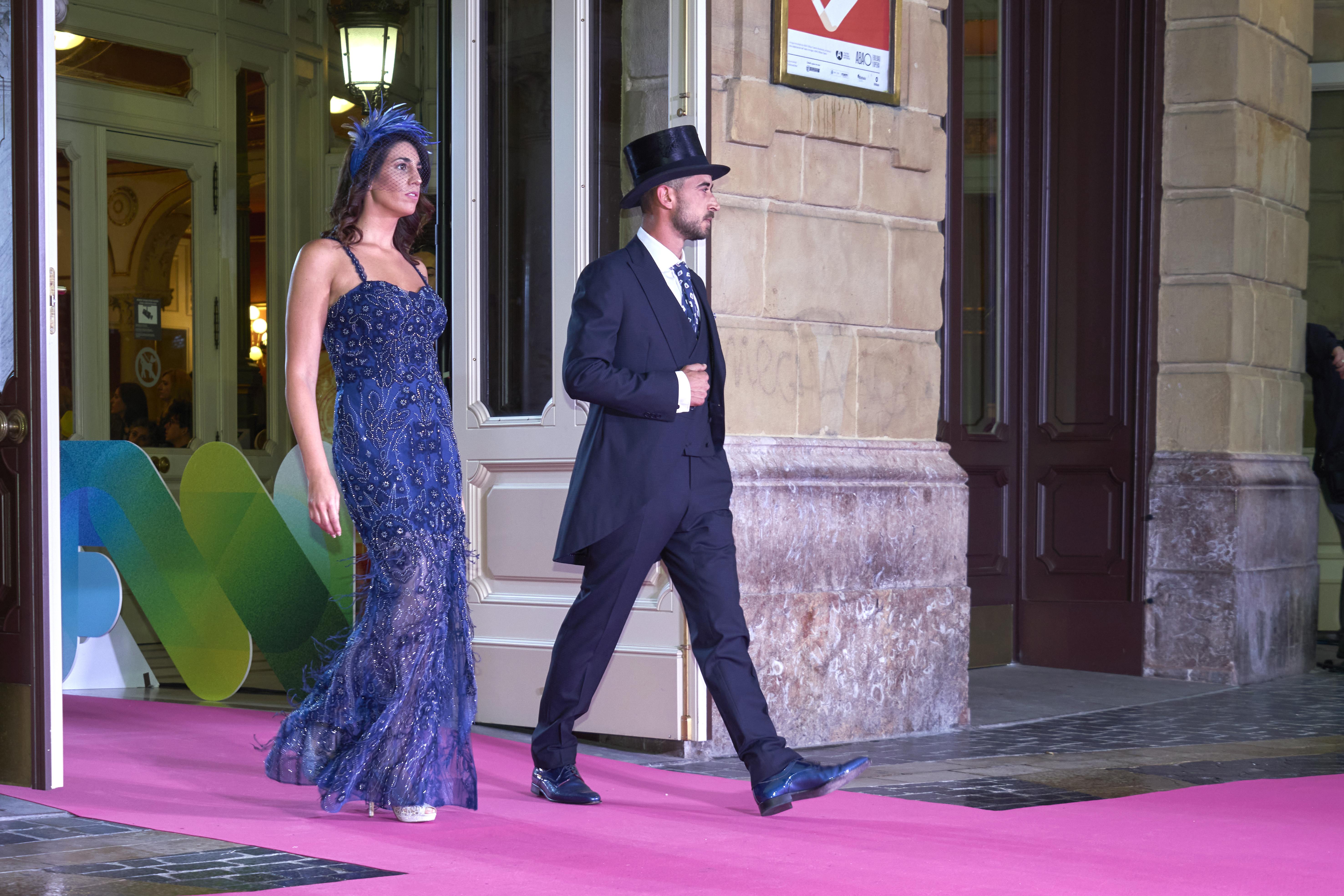 El recorrido de la pasarela conectará el interior del Teatro con la plaza, acercando los diseños de ceremonia a toda la ciudadanía