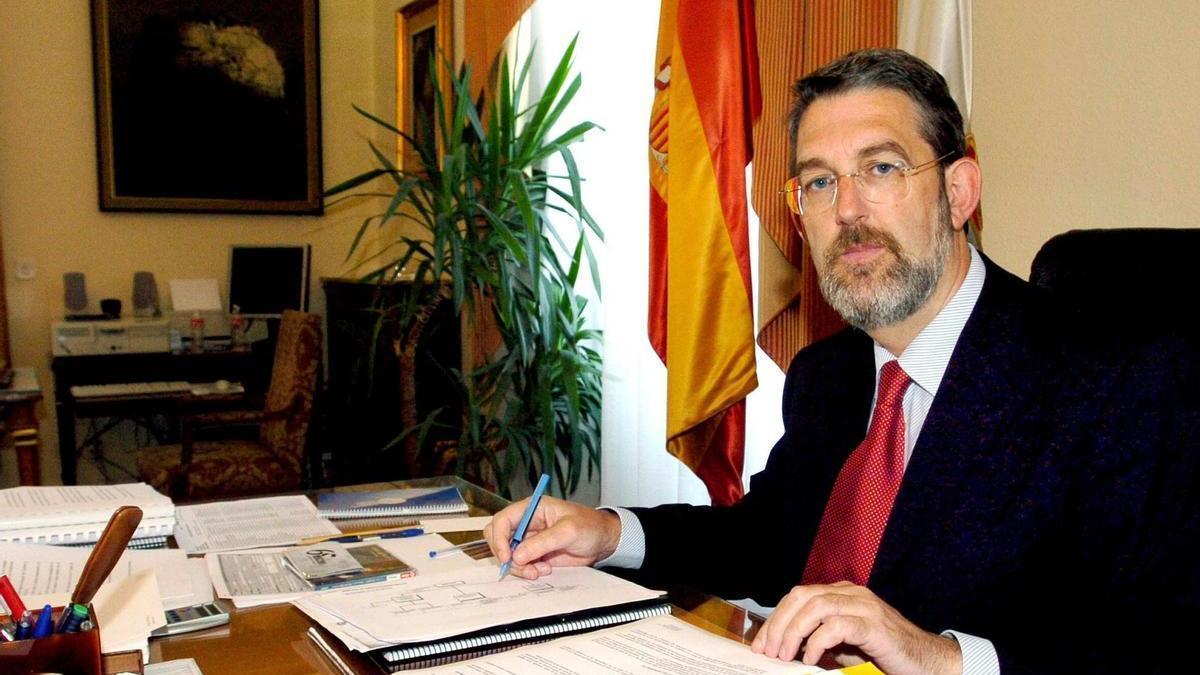 El exdelegado del Gobierno español en Cantabria Agustín Ibáñez.