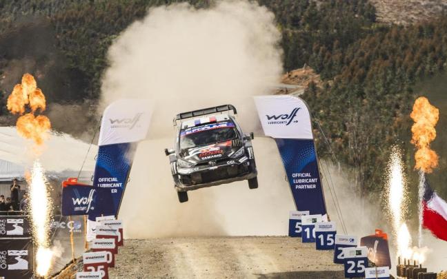 El campeón mundial Sébastien Ogier, en acción durante el Rally de Chile del recién concluido Campeonato del Mundo de Rally.