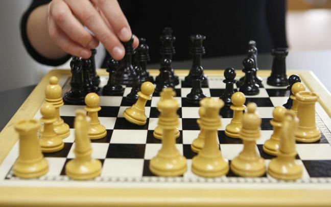 Las clases de ajedrez tendrán lugar dos días por semana.