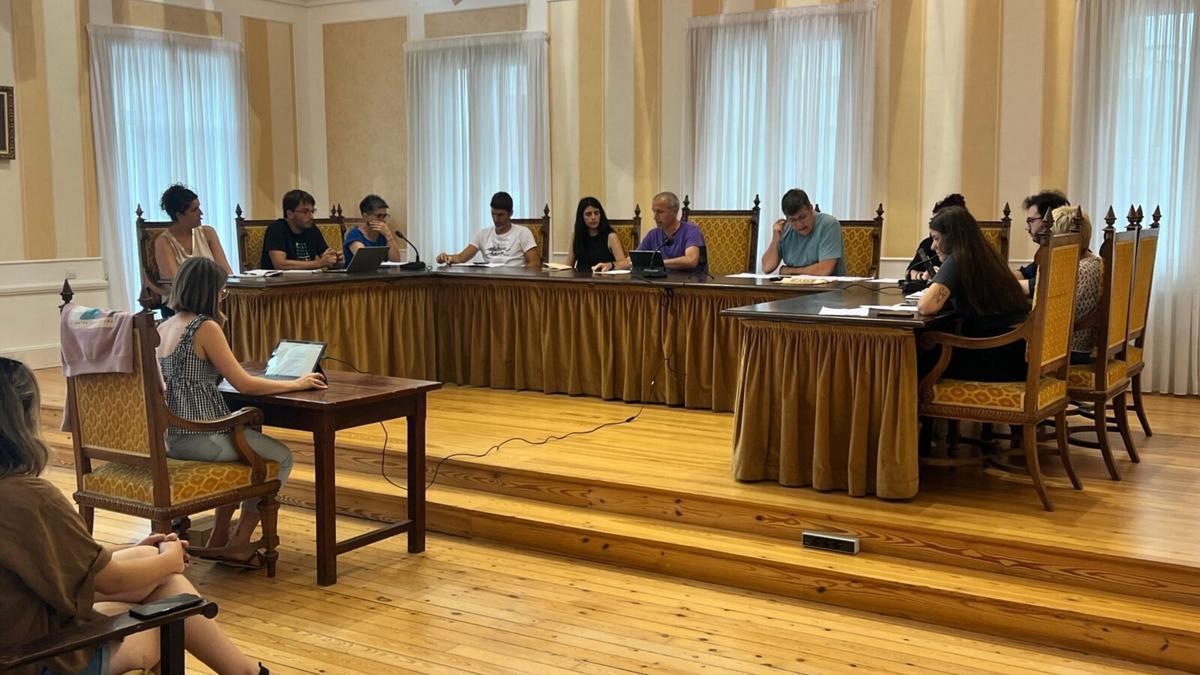 Votación de los presupuestos municipales de Getaria para el año 2026.