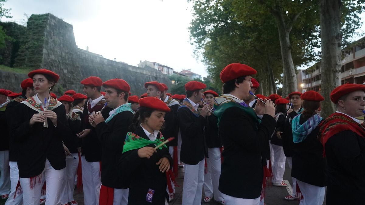 La compañía Jaizkibel, durante el pasado 8 de septiembre en Hondarribia