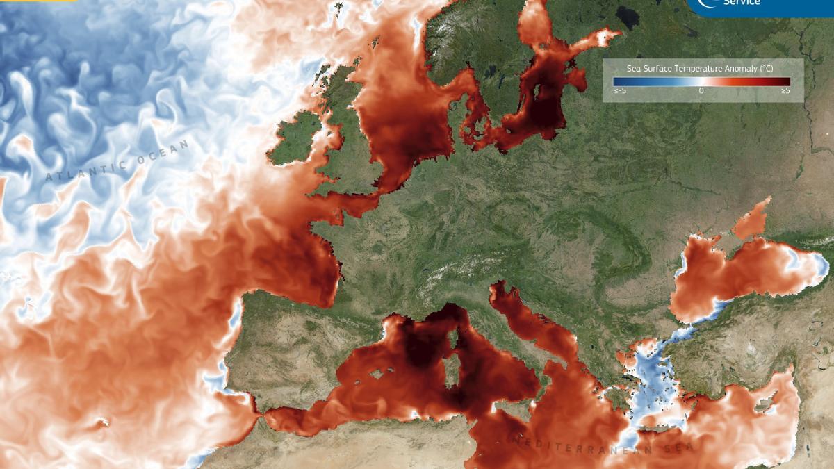 Imagen captada por Copernicus que muestra el calentamiento de mares y océanos.