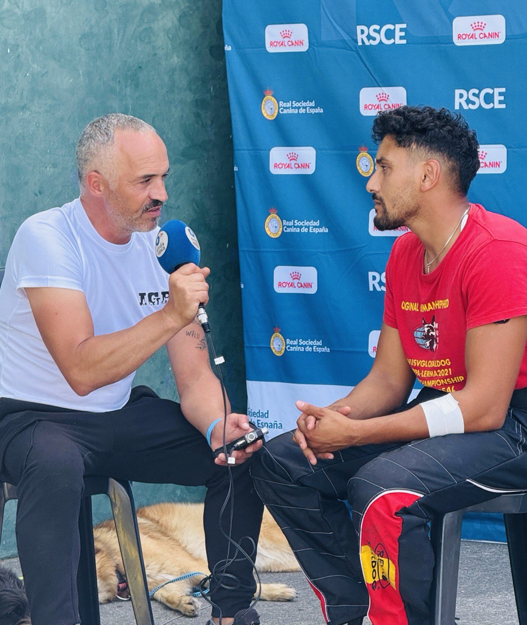 Abel Hounkara, figurante de IGP Cafe con Patas