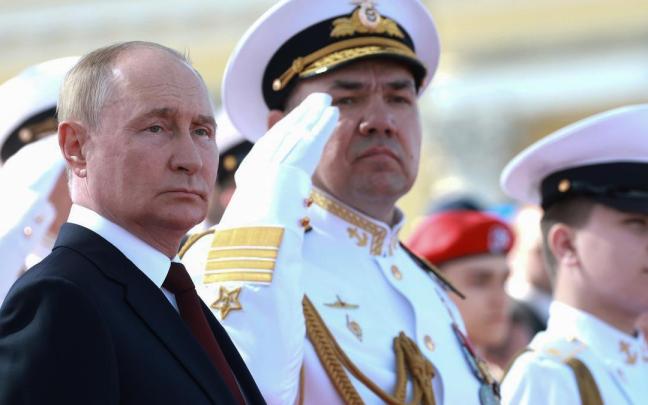 Vladimir Putin cumple 25 años al frente de Rusia.