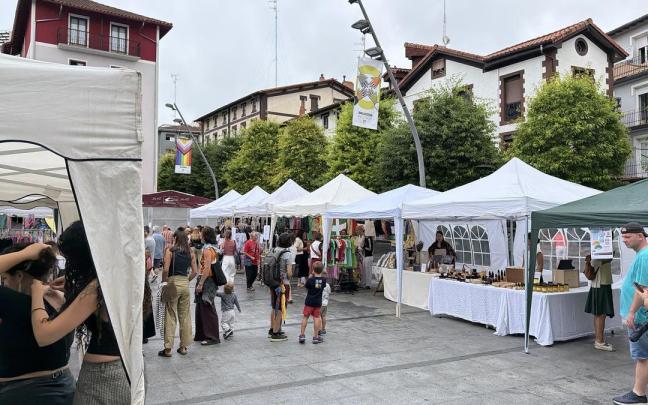 Feria de Artesanía Santa Ana de Lasarte-Oria.