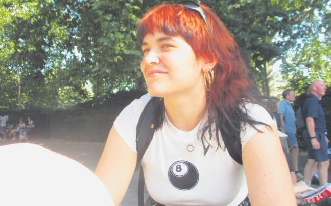 Naroa Esturo, musikaria.