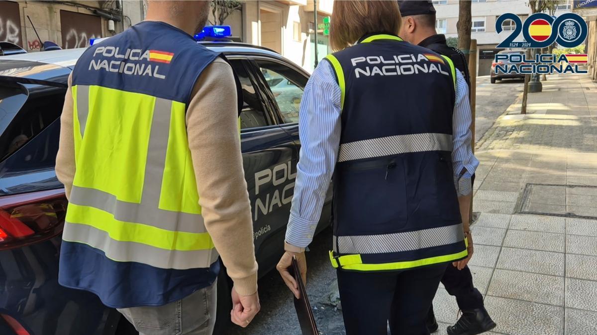Agentes de la UCRIF de la Policía Nacional.