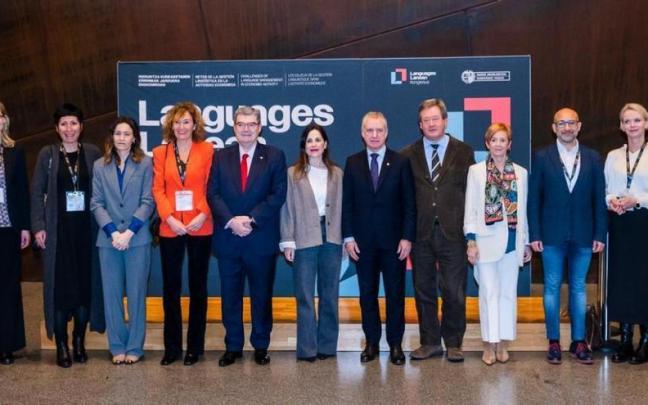 Más de 550 personas participan en el congreso internacional organizado por los Departamentos de Cultura y Política Lingüística y de Desarrollo Económico, Sostenibilidad y Medio Ambiente. / Irekia Más de 550 personas participan en el congreso internacional organizado por los Departamentos de Cultura y Política Lingüística y de Desarrollo Económico, Sostenibilidad y Medio Ambiente.