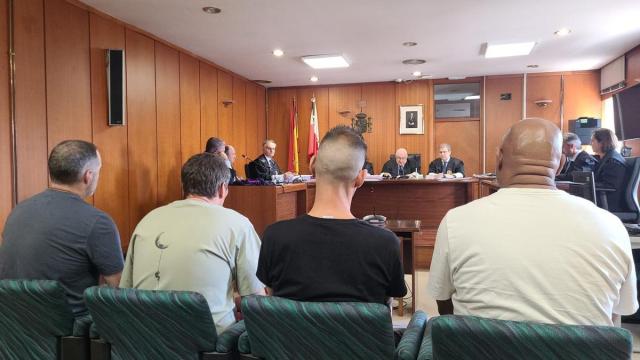 El exfutbolista Jonatan Valle y otros acusados por tráfico de drogas no llegan a un acuerdo con Fiscalía e irán a juicio.