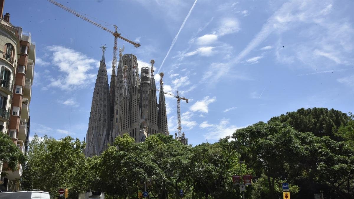 Imagen de archivo de la Sagrada Familia en construcción.