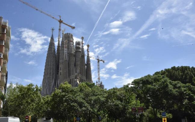 Imagen de archivo de la Sagrada Familia en construcción.