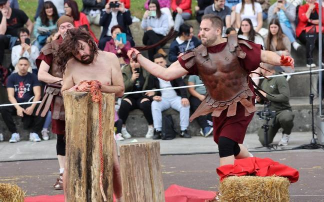 Pasión Viviente de Arkotxa: tres horas de sobriedad, realismo y cercanía