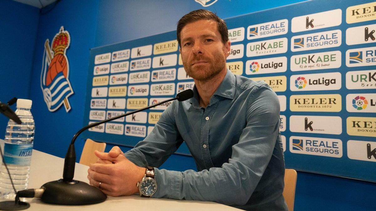 Xabi Alonso, durante su adiós como entrenador del Sanse. / RUBEN PLAZA