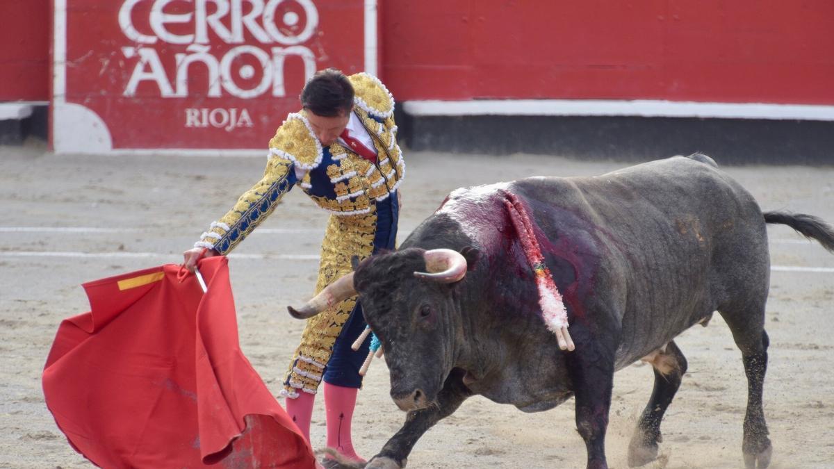 Faena en la plaza de toros de Azpeitia durante las fiestas de San Ignacio