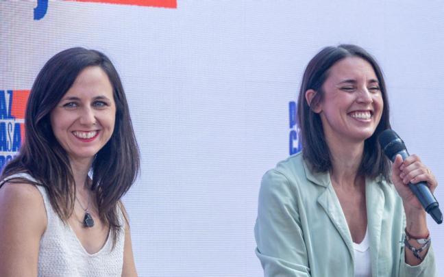 Imagen de archivo de la secretaria general de Podemos, Ione Belarra, la secretaria política de Podemos y eurodiputada, Irene Montero