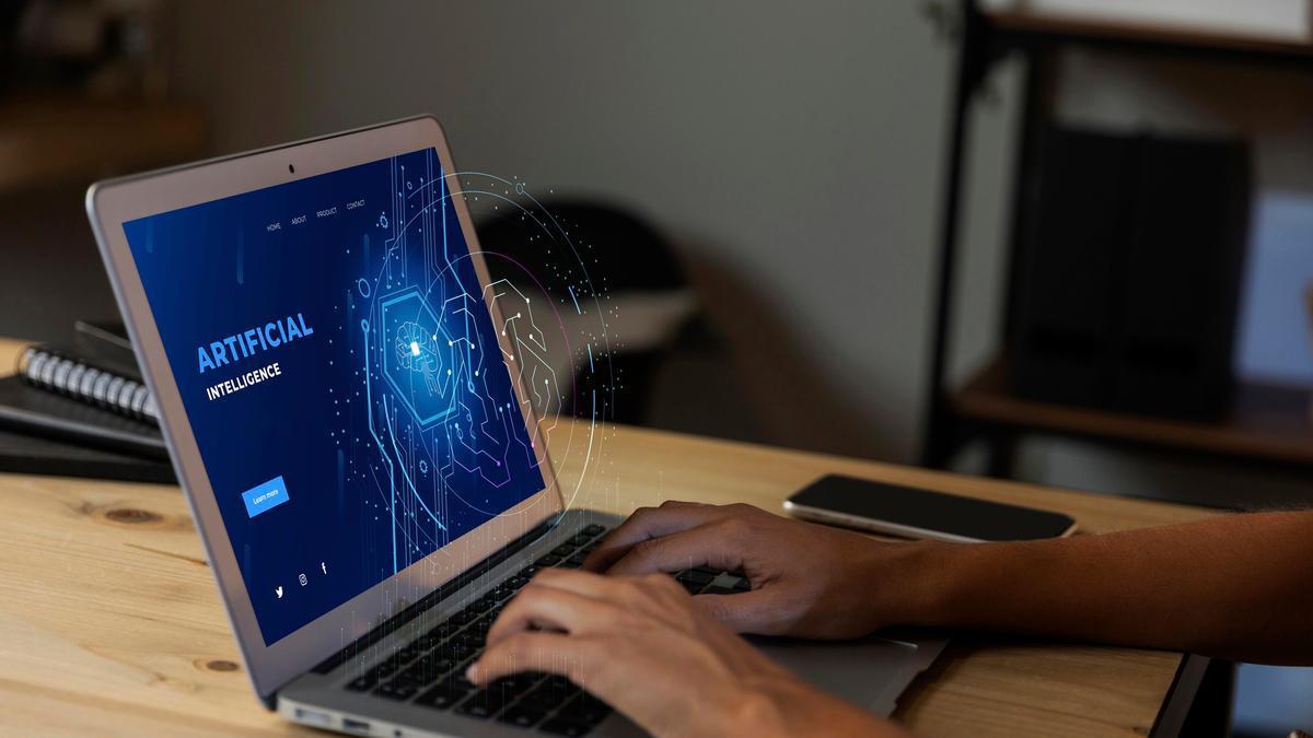 Si la aparoción de internet supuso una revolución en la comunicación, la IA va a cambiar cómo nos relacionamos con nuestro entorno y el mundo.