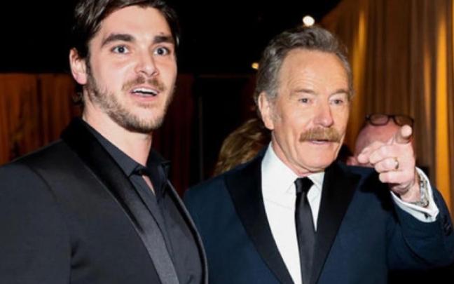 “Me pregunto si había algo de lo que él quería hablar conmigo”, lamentaa el actor Bryan Cranston, protagonista de 'Breaking Bad', sobre la muerte de RJ Mitte, quien interpretó a su hijo en la reconocida serie.
