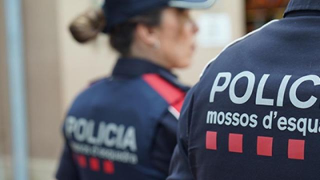 Agentes de los Mossos d'Esquadra.