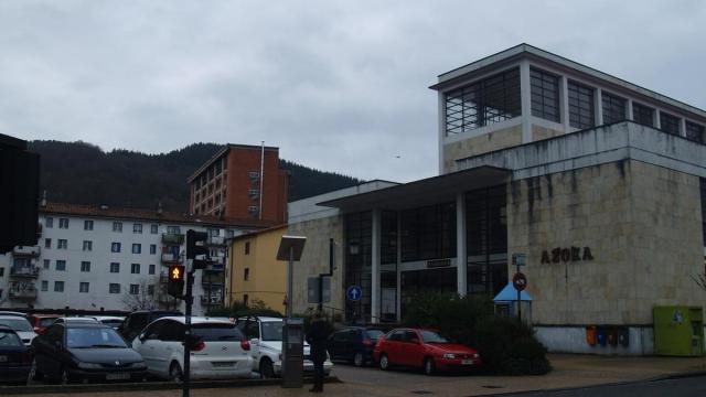 El parking de Santa Marina, donde iba a celebrarse el reto a golpe de pedal.