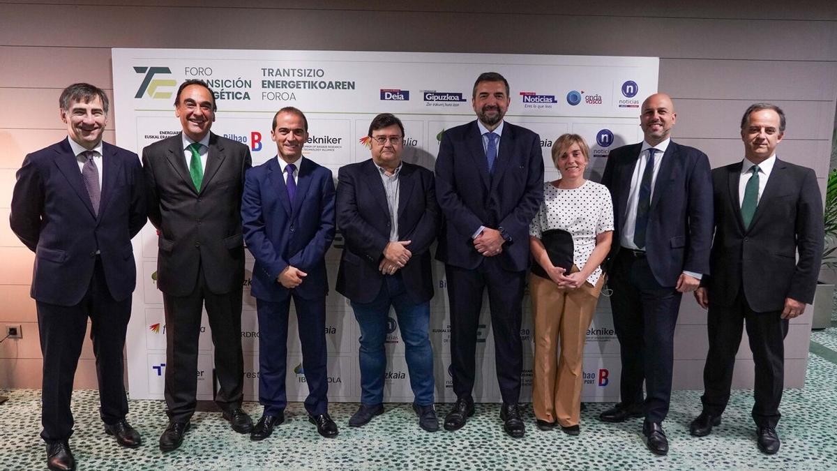 Los participantes del Foro de Transición energética del pasado martes.