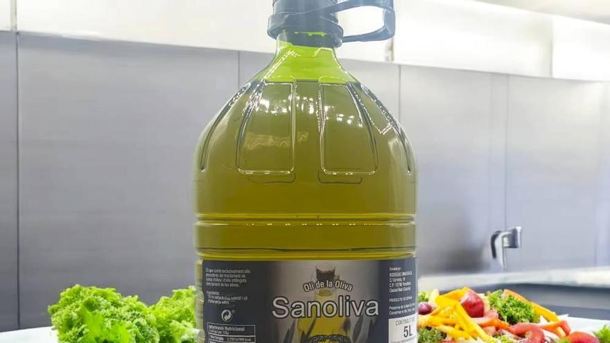 Aceite de oliva suave Sanoliva de Miravia.