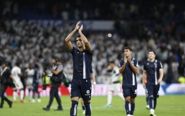Mikel Merino, Martin Zubimendi e Igor Zubeldia. / RODRIGO JIMENEZ / EFE