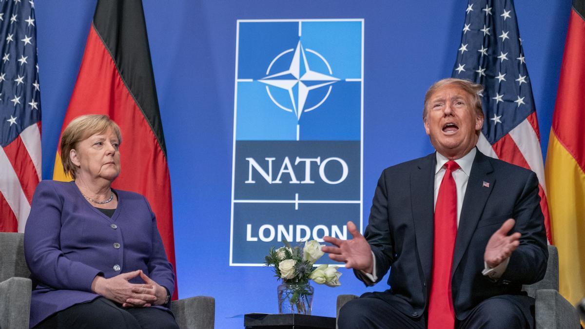 Merkel revela que consultó con el Papa Francisco sobre cómo lidiar con Trump.
