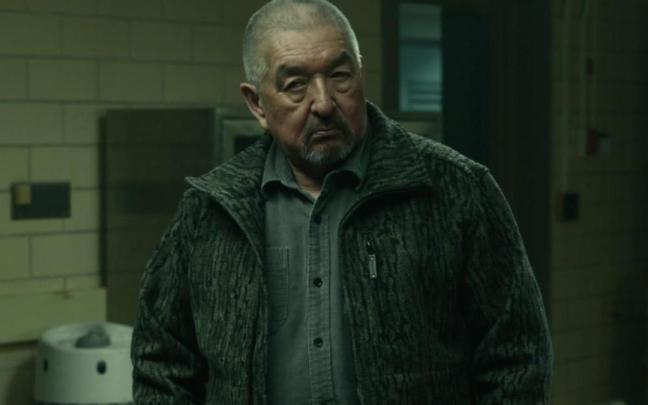 El actor canadiense Graham Greene en 'Antlers: Criatura oscura'.