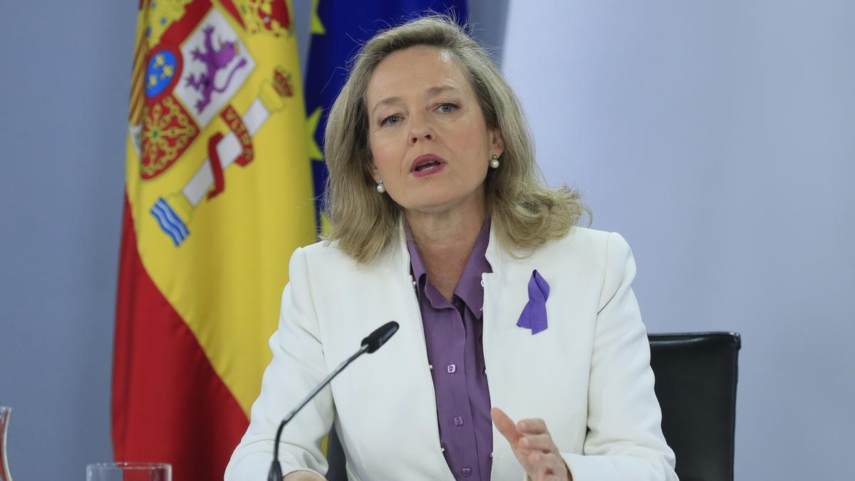 La vicepresidenta primera y ministra de Economía, Nadia Calviño.