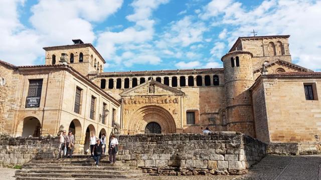 La Colegiata de Santillana del Mar.