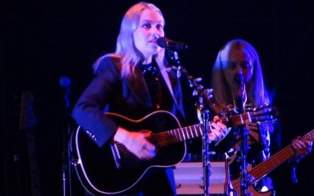 Phoebe Bridgers, en un concierto.