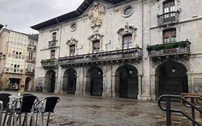 El Ayuntamiento de Arrasate condena "firmemente" la agresión sexual y defiende la protección de la menor